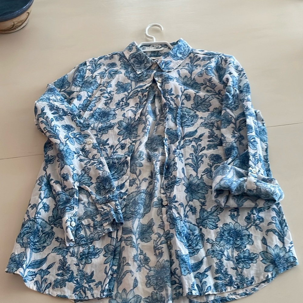 Rachel Zoe linen blouse Size M